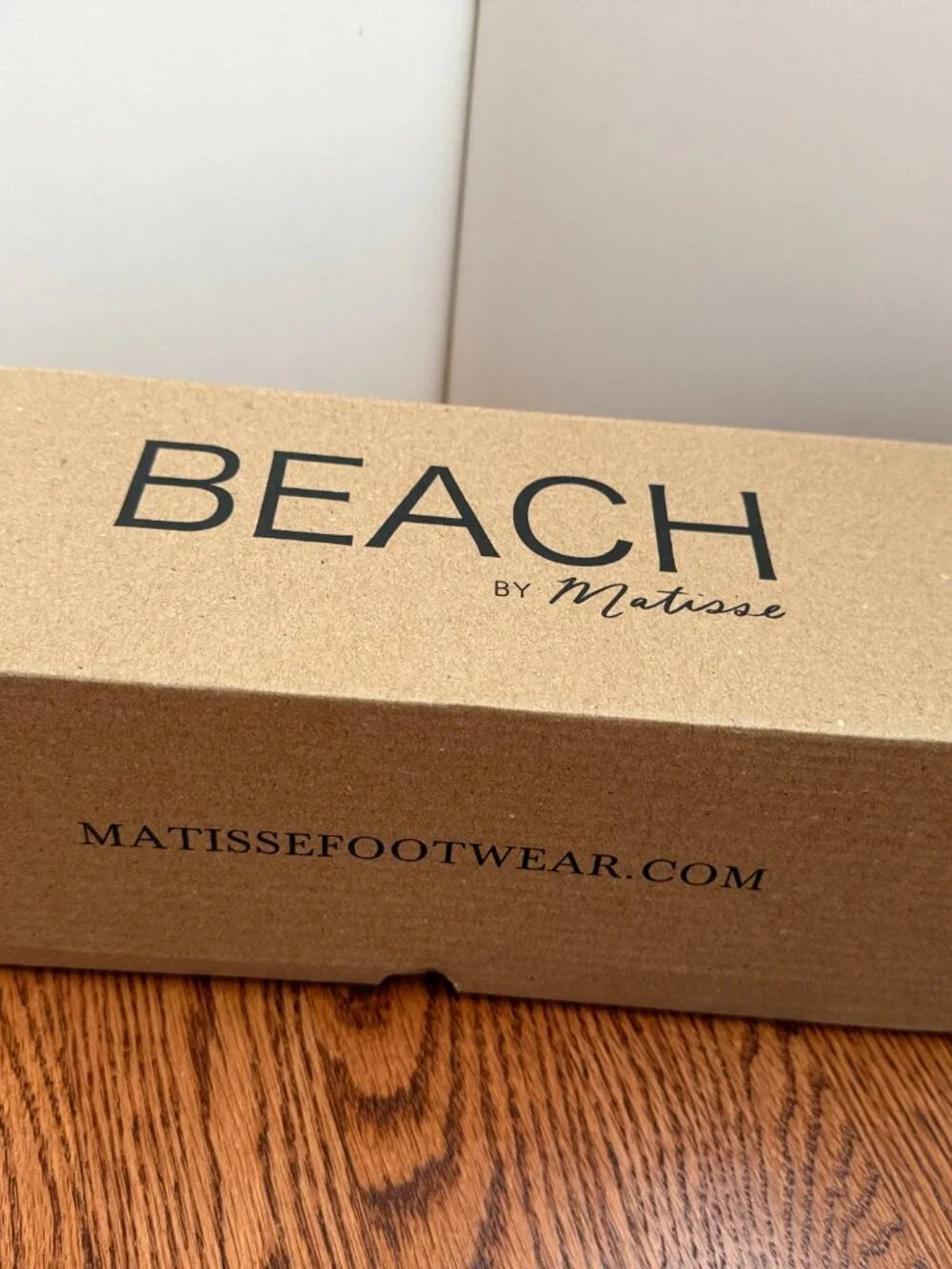 NEW IN BOX Beach by Matisse Gale Gold Slide Sandals 7M